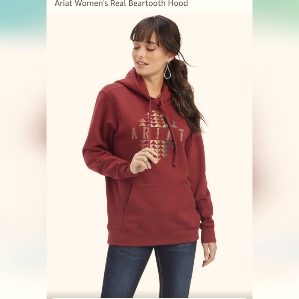 New With Tags Ariat Hoodie Large.